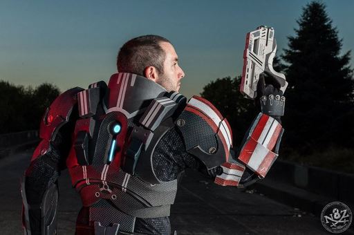 Mass Effect 3 - Косплейная пара на DragonCon